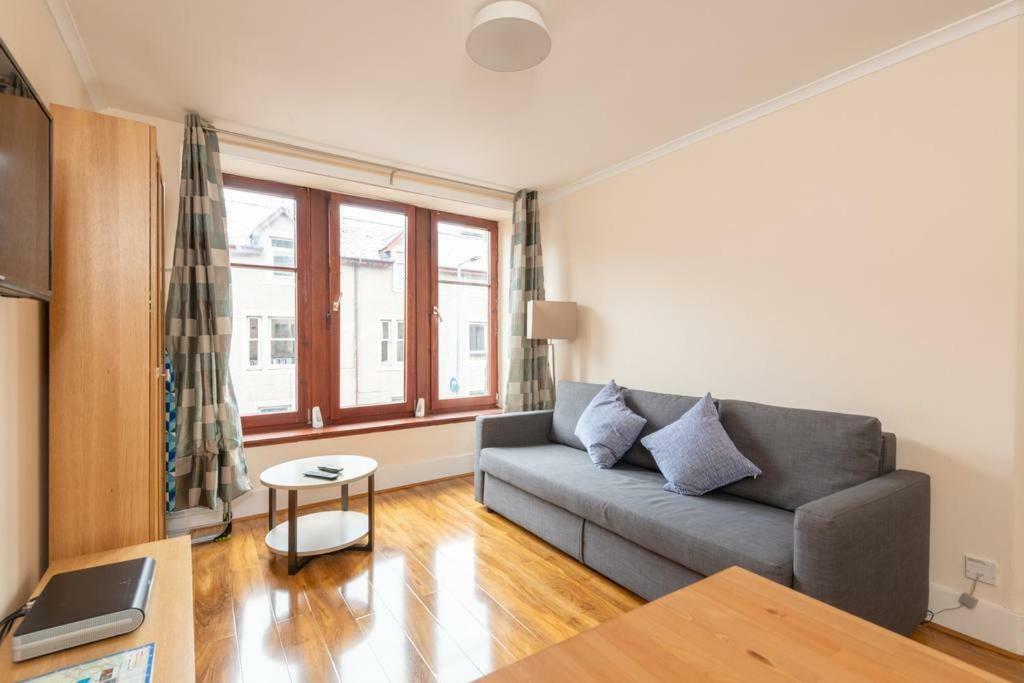 Ness Central Apartment - Greig Street Inverness Buitenkant foto