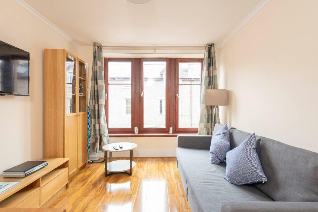 Ness Central Apartment - Greig Street Inverness Buitenkant foto